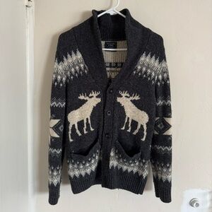 Abercrombie & Fitch Moose Button Cardigan Sweater